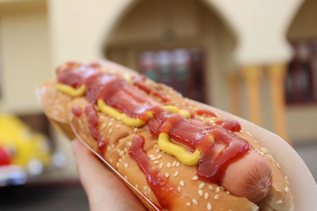 ile kalorii ma hot dog